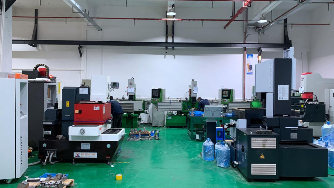 Shenzhen BFT Electrical Appliances Manufacturing Co, Ltd. خط إنتاج المصنع