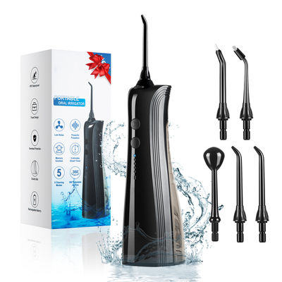 IPX7 عازل المياه الضغط العالي المياه Flosser الري الفمية تنظيف الأسنان مع فوهات متعددة